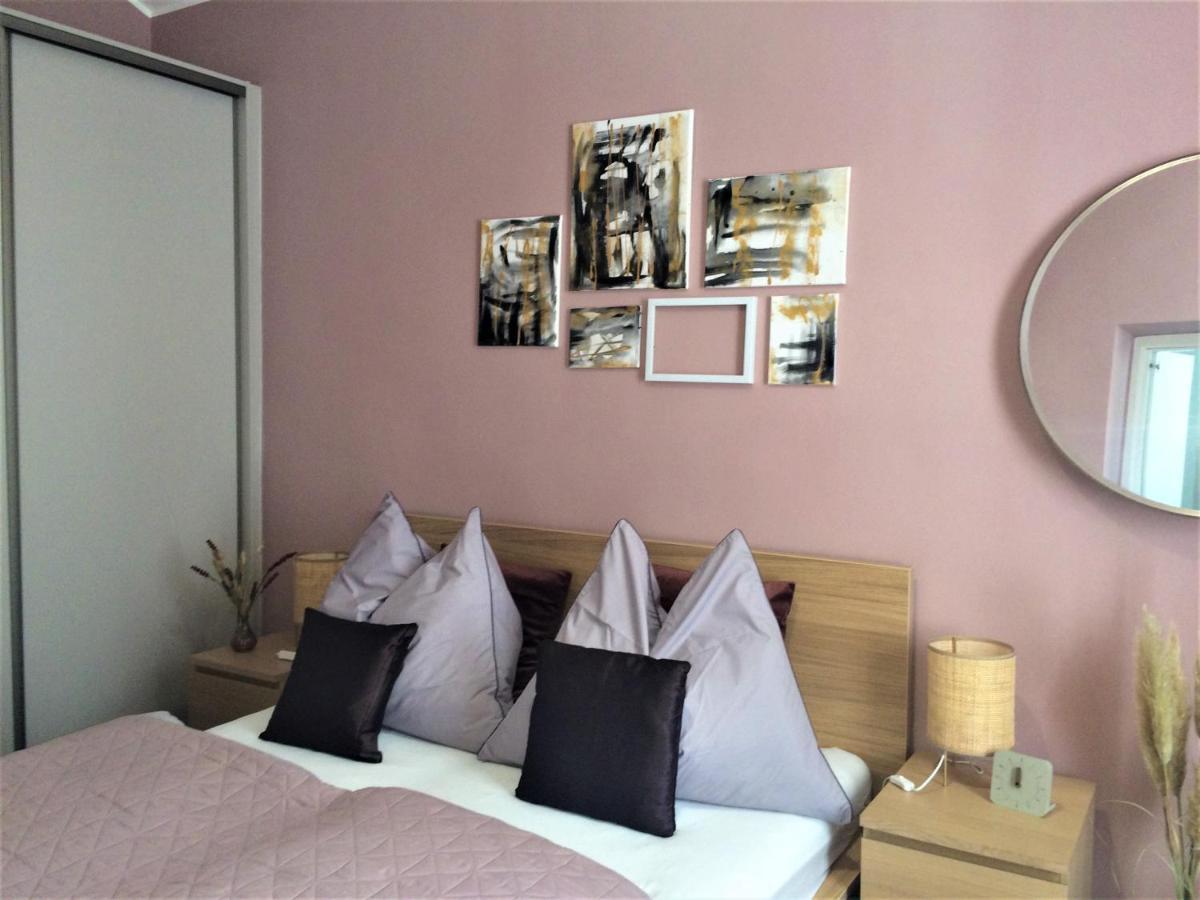 Апартаменты Magnolia Apartman Шопрон Экстерьер фото
