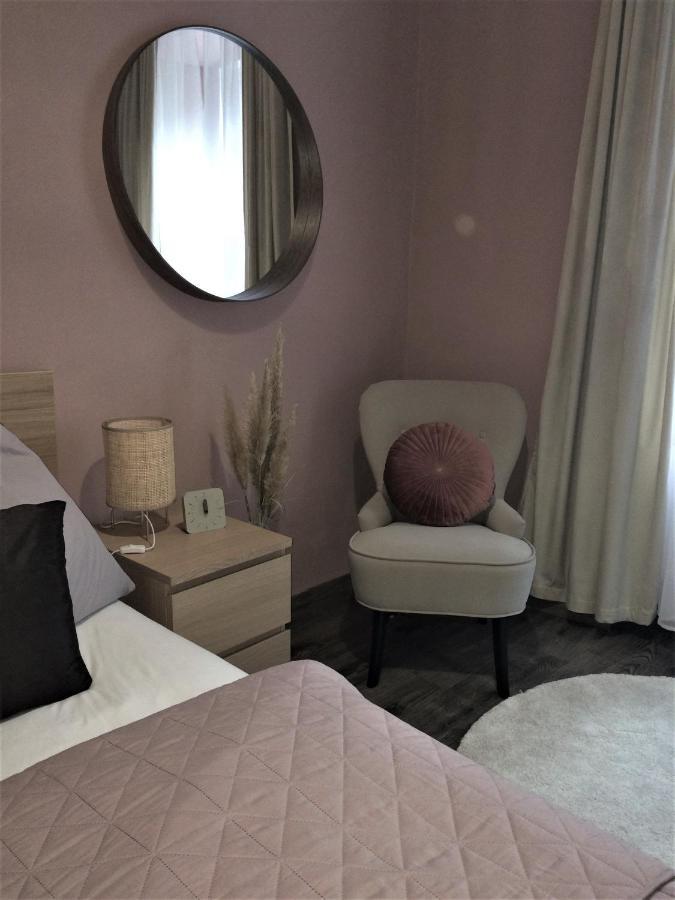 Апартаменты Magnolia Apartman Шопрон Экстерьер фото